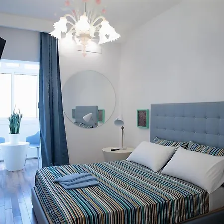 Savoia & Cavour _ Premium Signature _ Bari