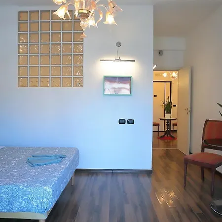 Savoia & Cavour _ Premium Signature _ Pensjonat