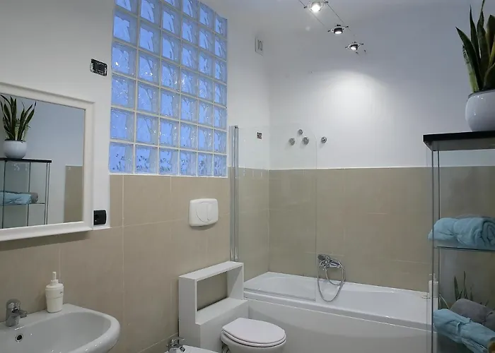 Savoia & Cavour _ Premium Signature _ 3* Bari